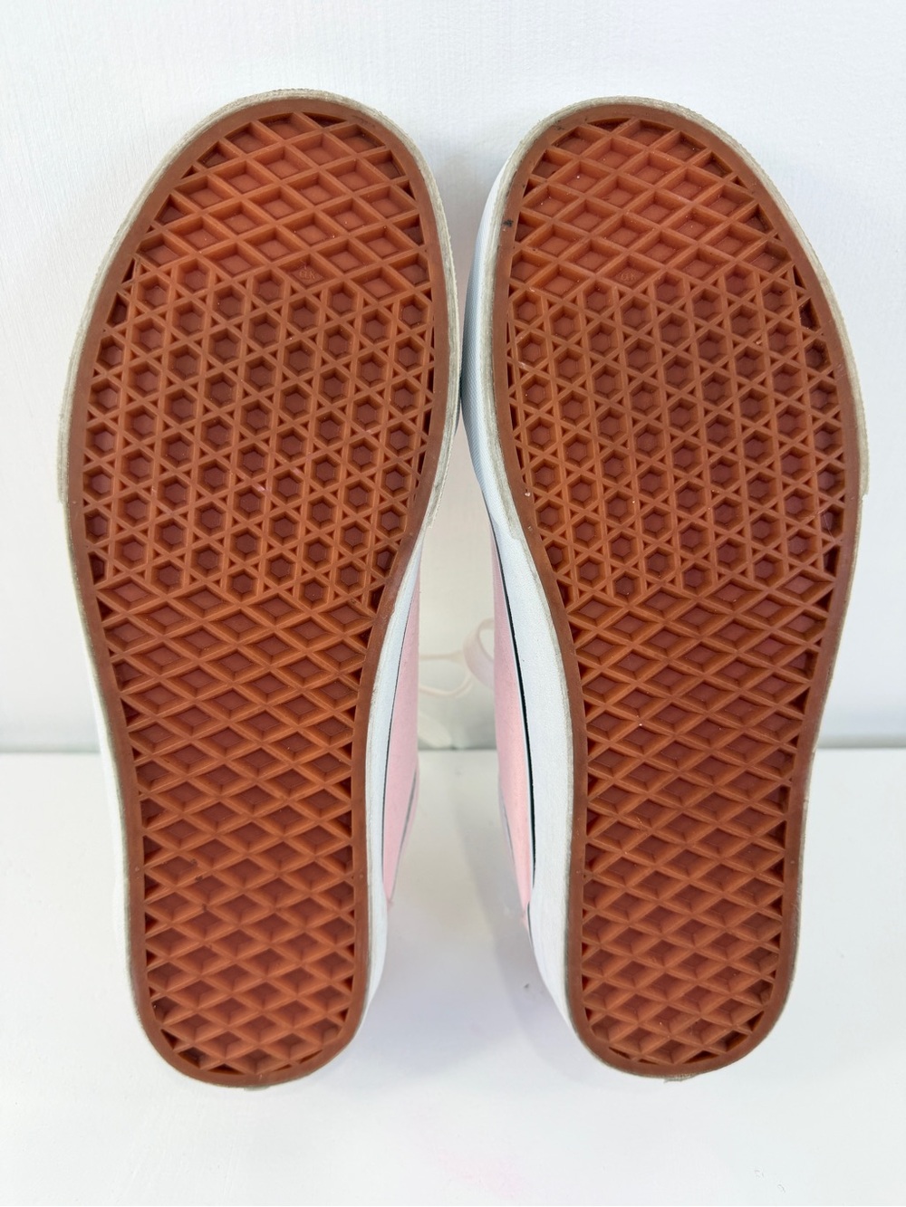 Vans Women’s Pink Canvas Ward Low-Top Sneakers Skate Shoes White Stripe Sz‎ 10.5 - Picture 9 of 12